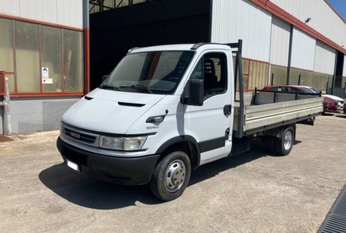 Autocarro Iveco Daily 35/A