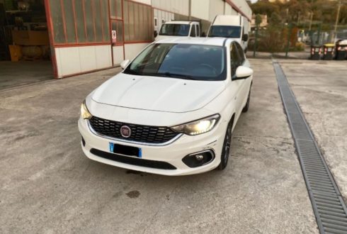 Autovettura Fiat Tipo (3)
