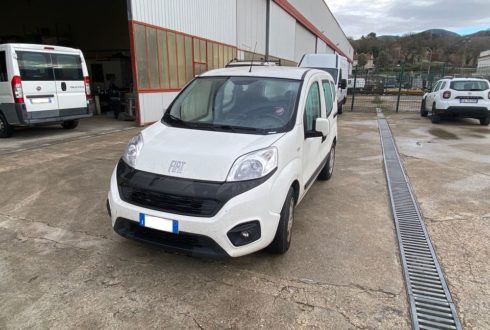 Autocarro  Fiat Qubo (2)