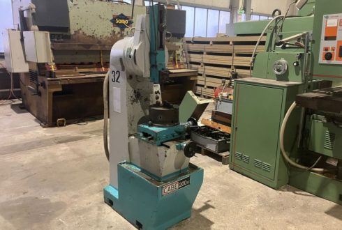 Stozzatrice Cabe 200 ST